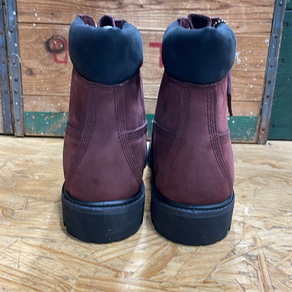 Brand new in box unworn Timberland 6” double sole waterproof nubuck boot. - Picture 2 of 6